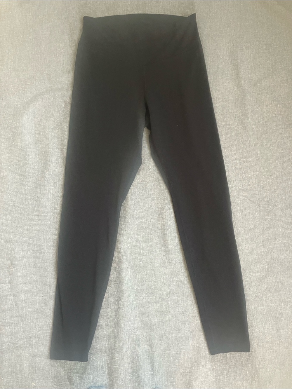 Old Navy Black Extra High-Rise Active Leggings